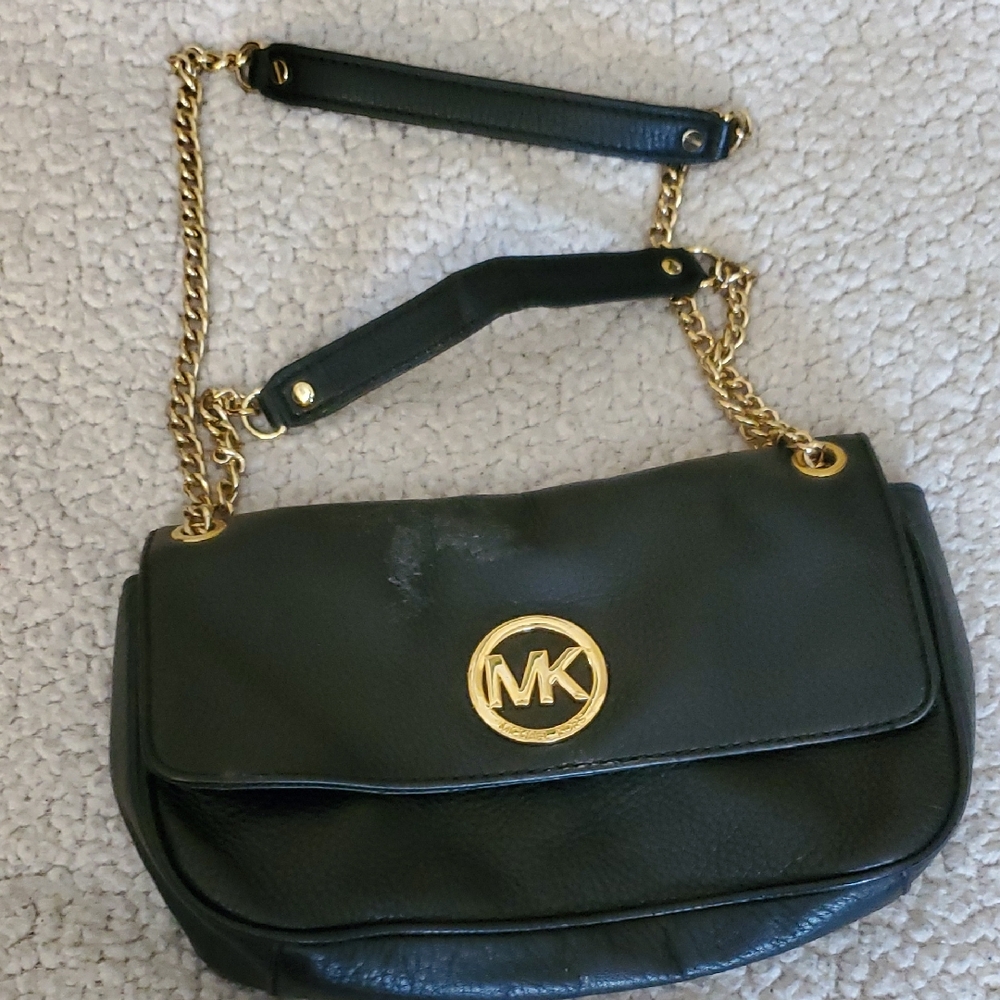 Michael Kors Black and Gold Shoulder Bag with Chain Strap
